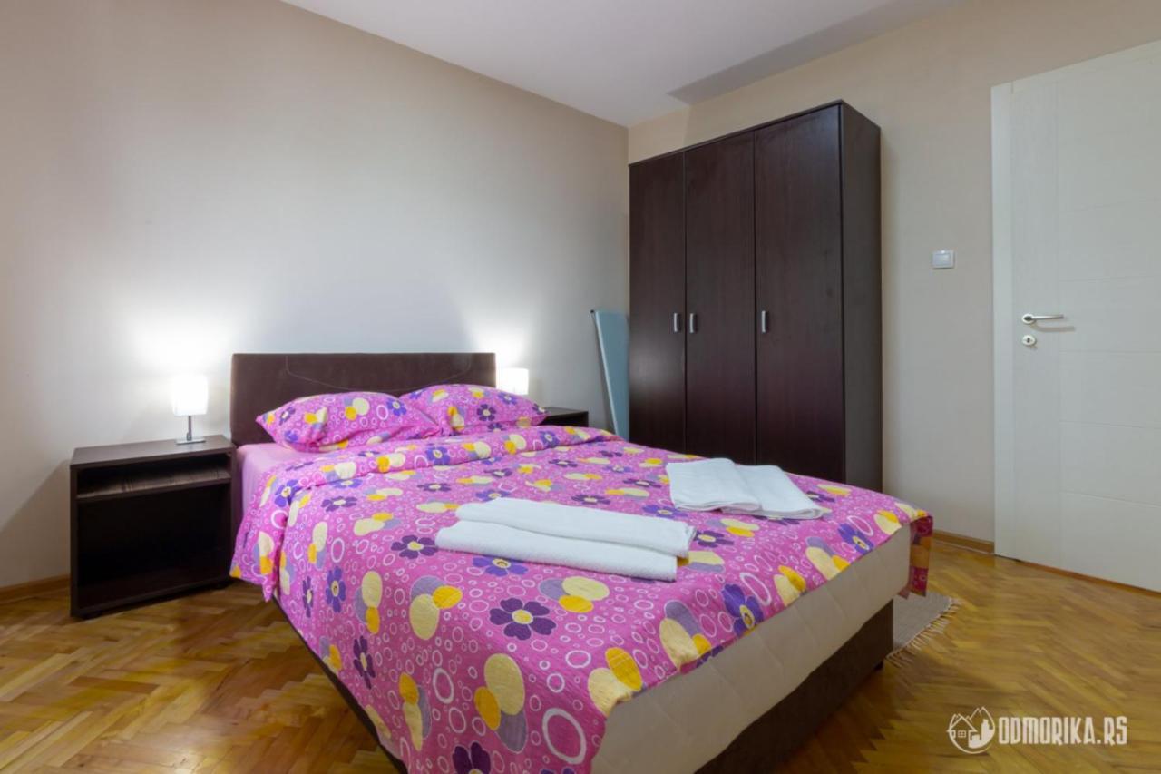 Apartmani Nina S Bajina Basta Buitenkant foto