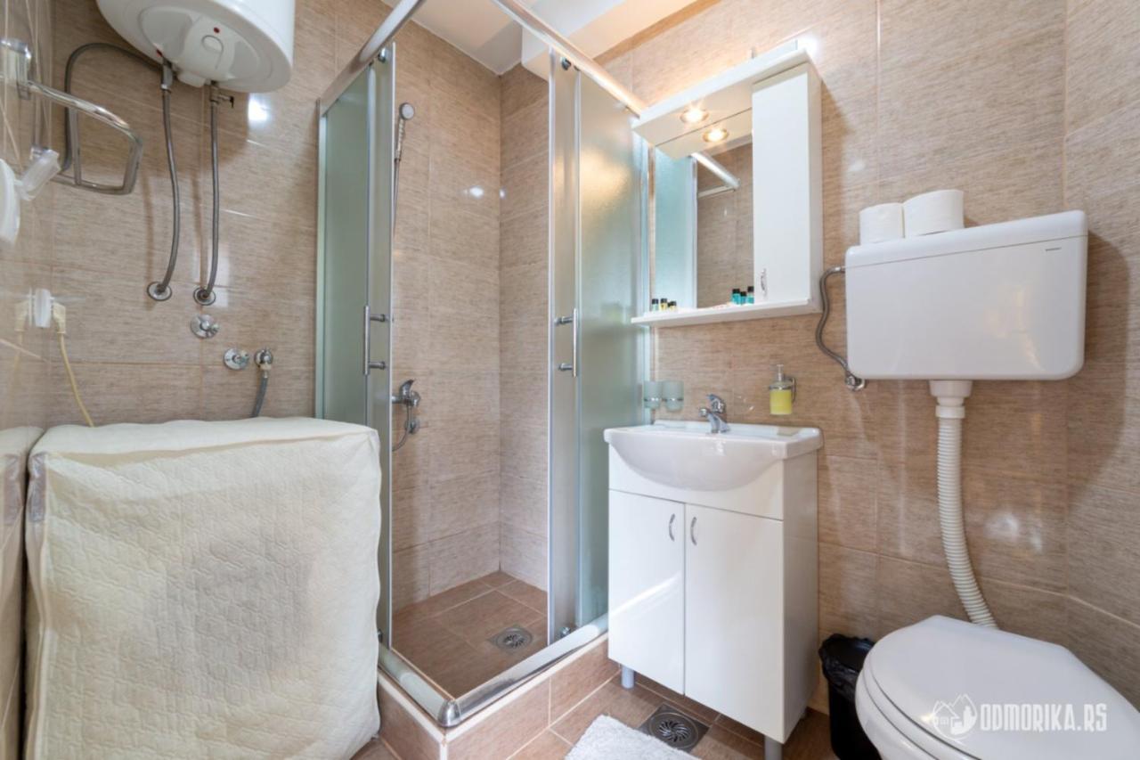 Apartmani Nina S Bajina Basta Buitenkant foto