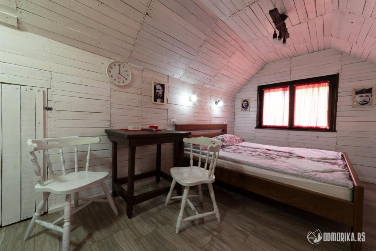 Apartmani Nina S Bajina Basta Buitenkant foto