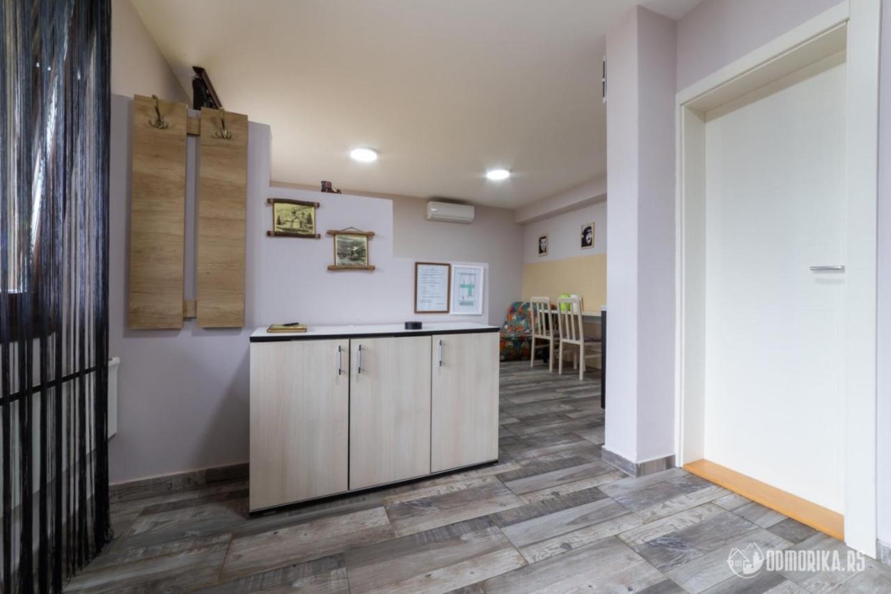 Apartmani Nina S Bajina Basta Buitenkant foto